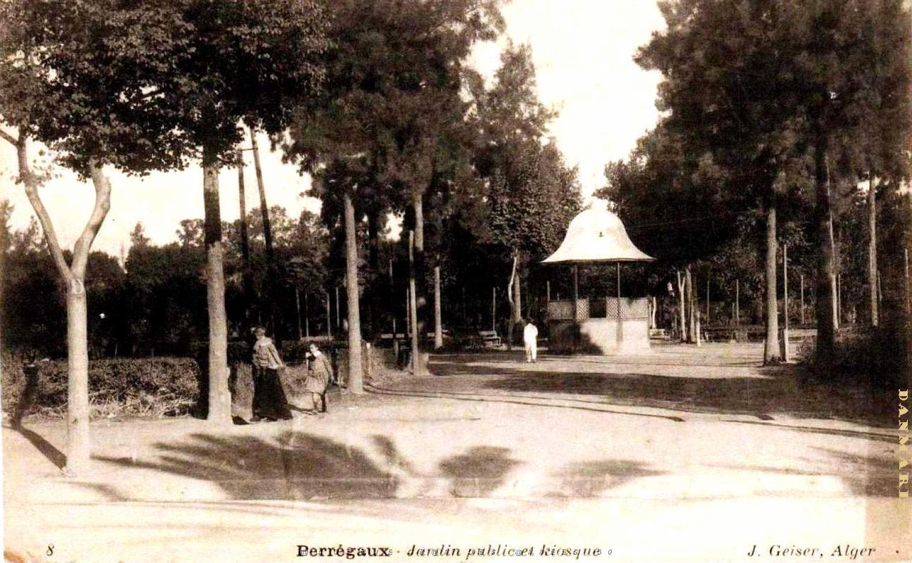 Perregaux - Jardin Public et Kiosque.jpg